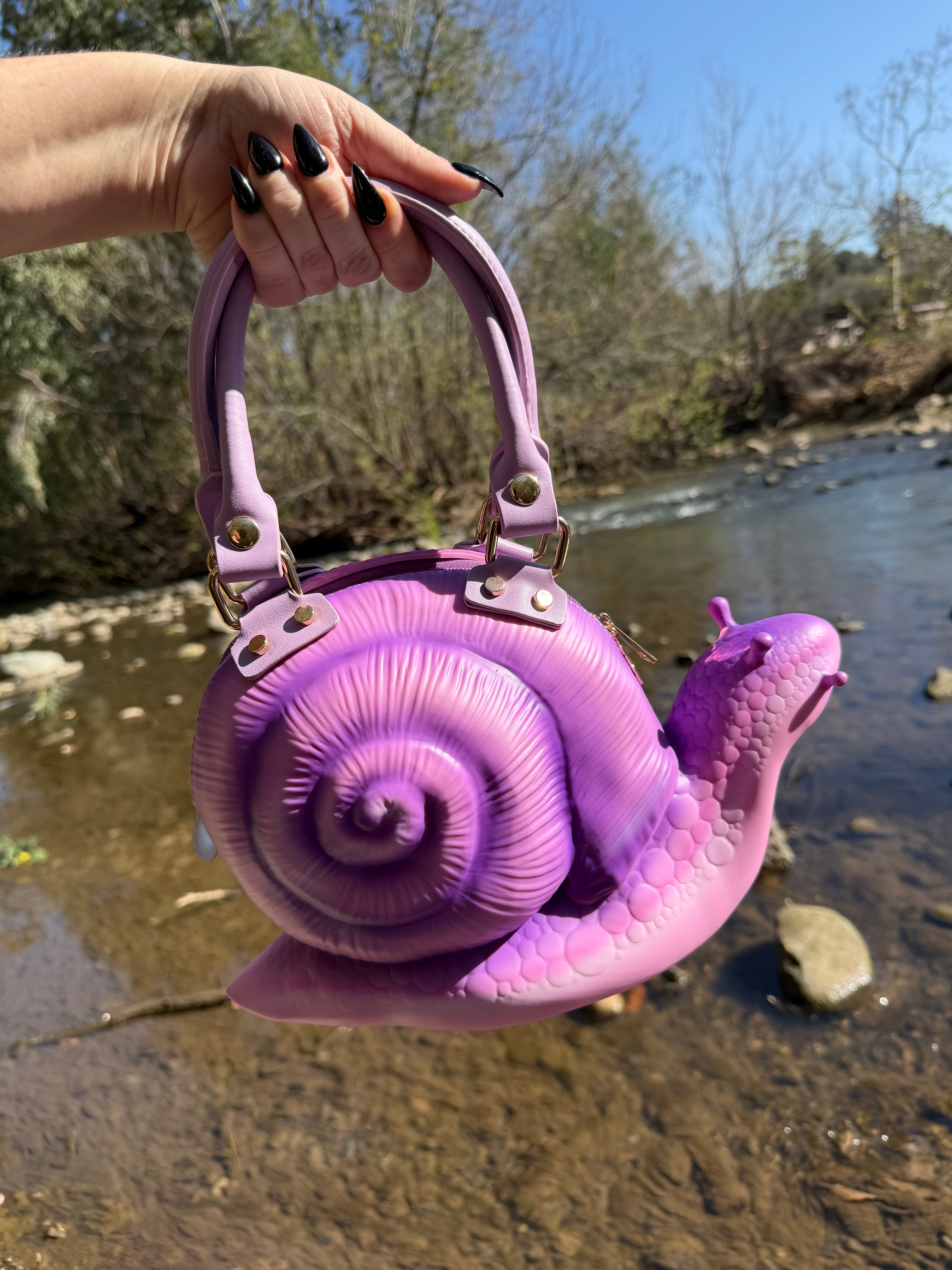 Purple Snail Bag · Windy Willow