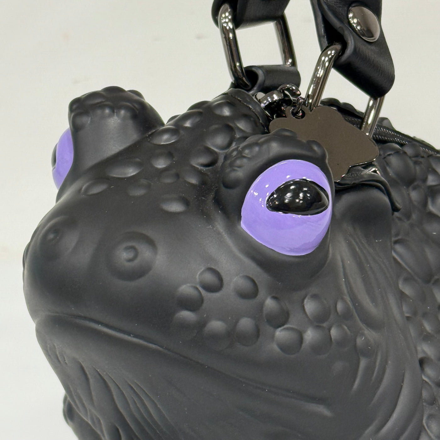 Black Toad Bag Purple Eyes