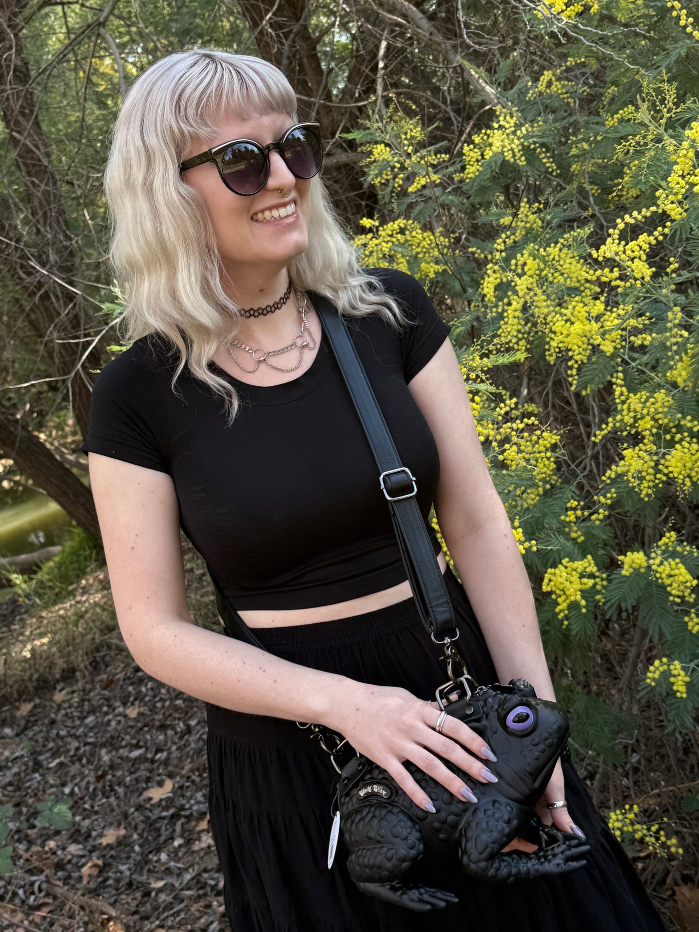 Black Toad Bag Purple Eyes