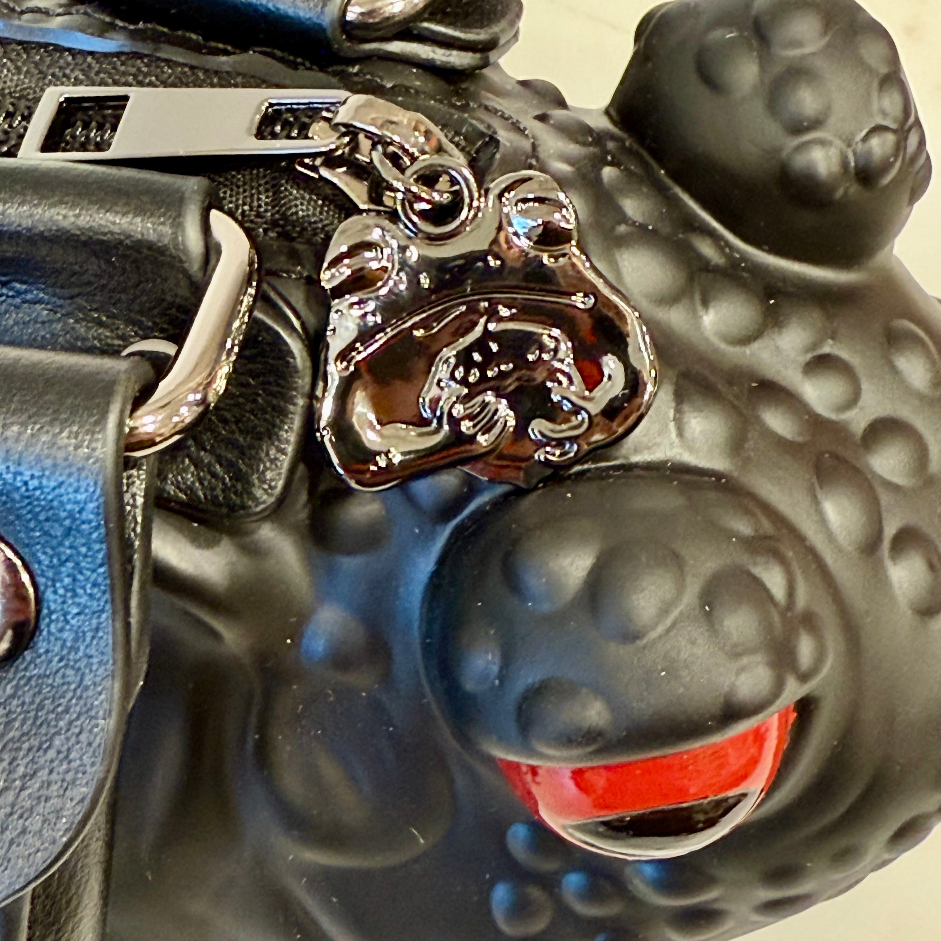 Black Toad Bag - Red Eyes Gunmetal Hardware