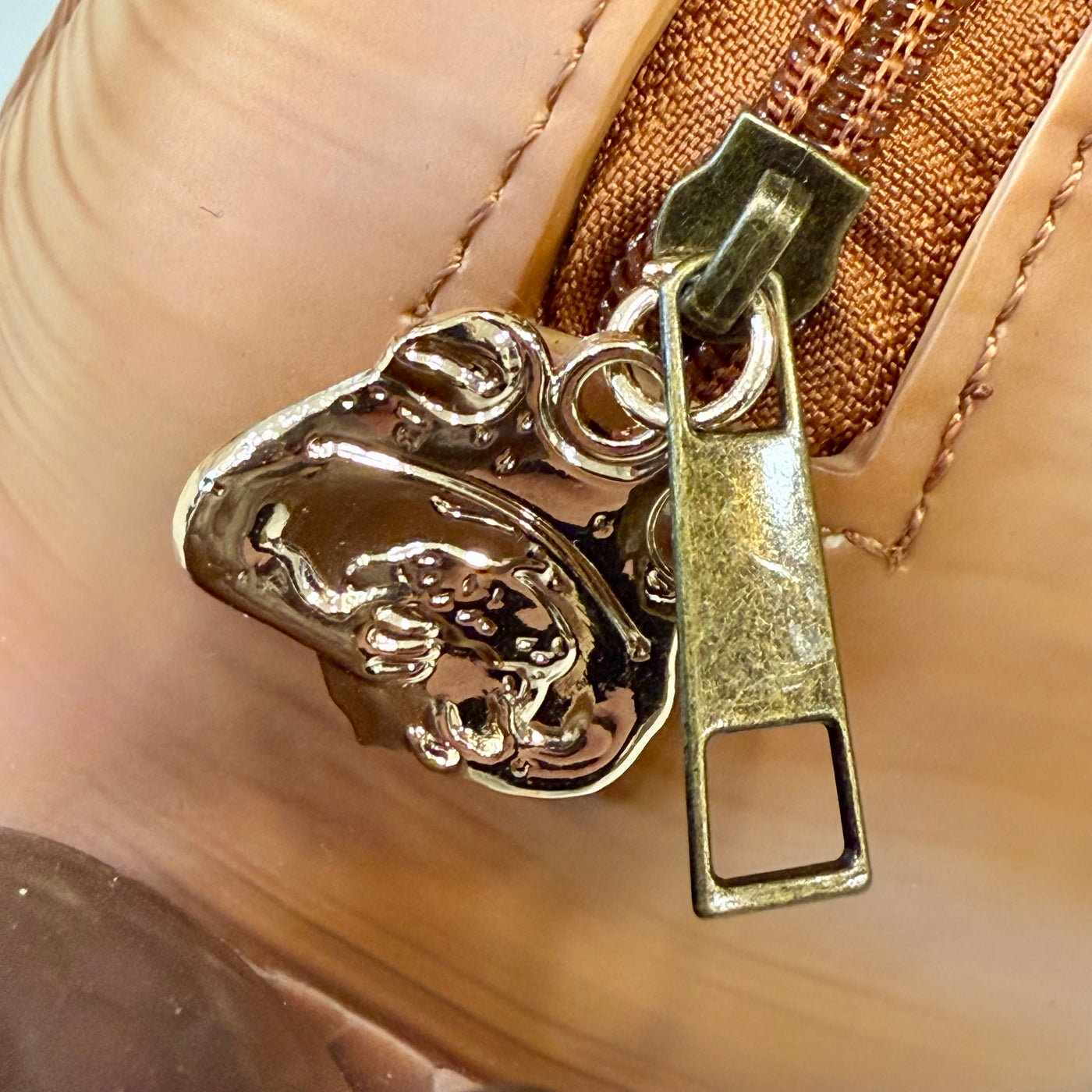 Snail Bag