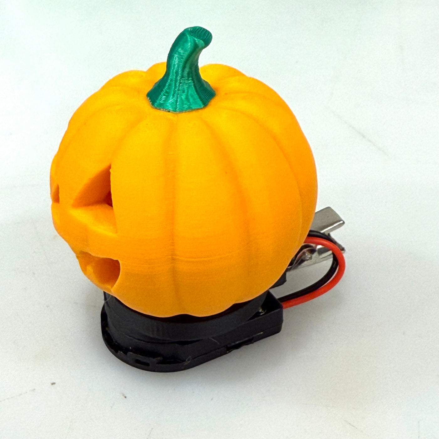Jack o Lantern Light Up Clip