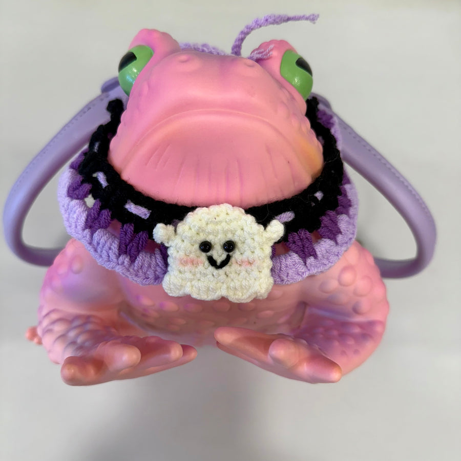 Crochet Ghost Collar