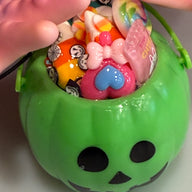 Green Deluxe Pumpkin Candy Bucket